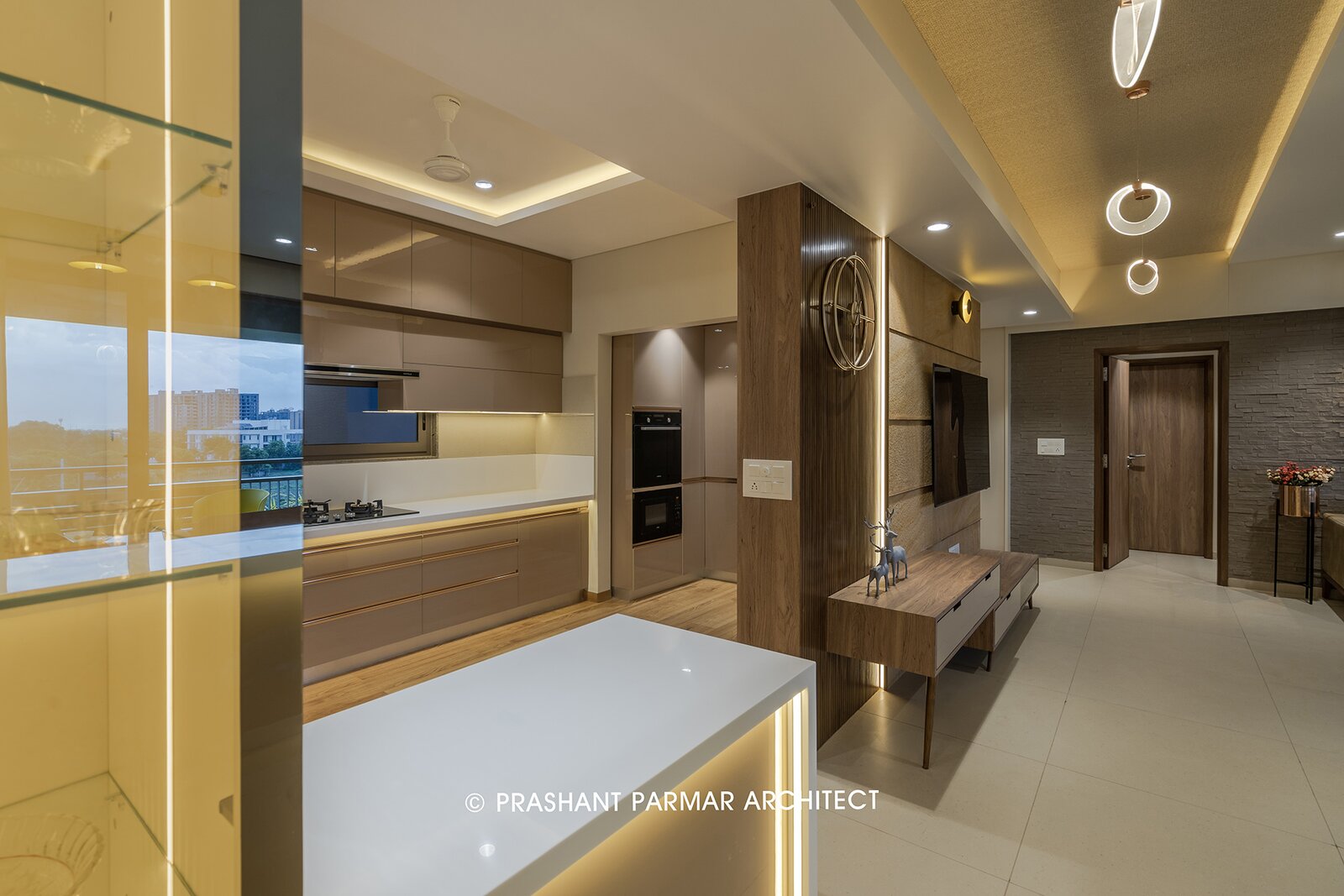 Photo 12 of 20 in Minimalist Interior @ Aman Apartment by Prashant ...