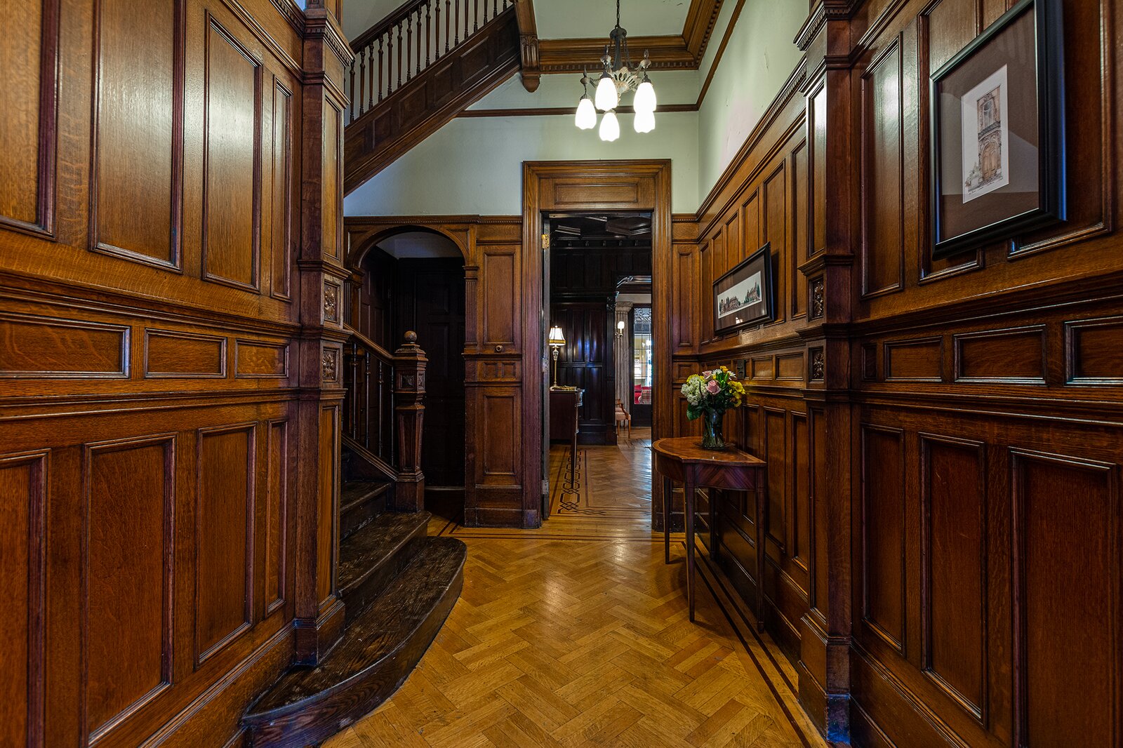 Photo 2 of 29 in The Knabe House by Raymond Warren Dwell