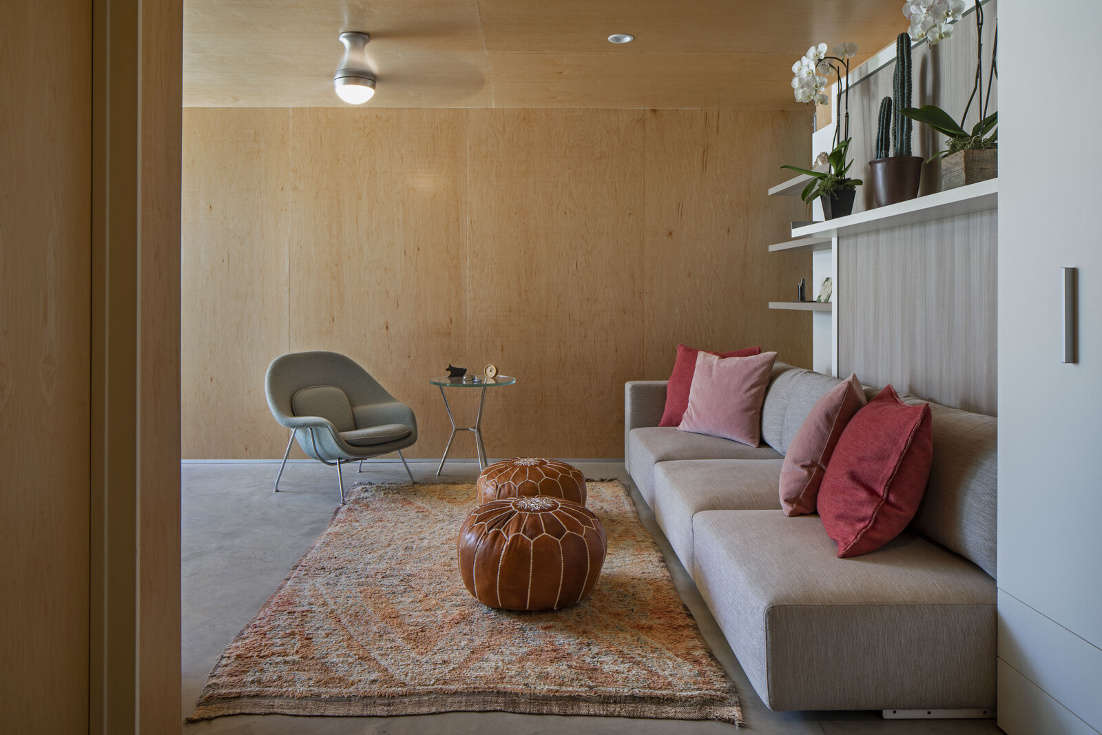 <span style="font-family: Theinhardt, -apple-system, BlinkMacSystemFont, &quot;Segoe UI&quot;, Roboto, Oxygen-Sans, Ubuntu, Cantarell, &quot;Helvetica Neue&quot;, sans-serif;">The prefabricated ADU utilizes mmmMOD building panels, which are a wood-free, fire-resistant solution crafted from recycled steel and resilient expanded polystyrene insulation board</span><span style="font-family: Theinhardt, -apple-system, BlinkMacSystemFont, &quot;Segoe UI&quot;, Roboto, Oxygen-Sans, Ubuntu, Cantarell, &quot;Helvetica Neue&quot;, sans-serif;"> </span>