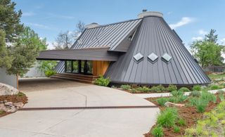 This Conical Charles Haertling Home Could Be Yours for $4.5M