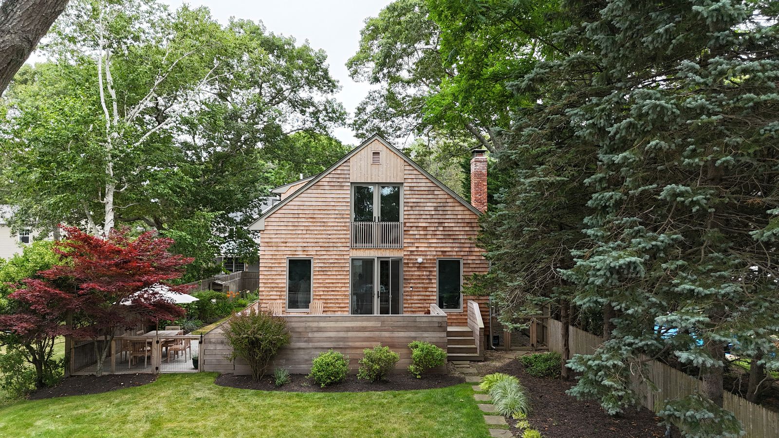 Kelli and Rob worked with architecture firm New Affiliates to renovate the exterior of their Sag Harbor weekend home, spending a total of $272,250 on the project.