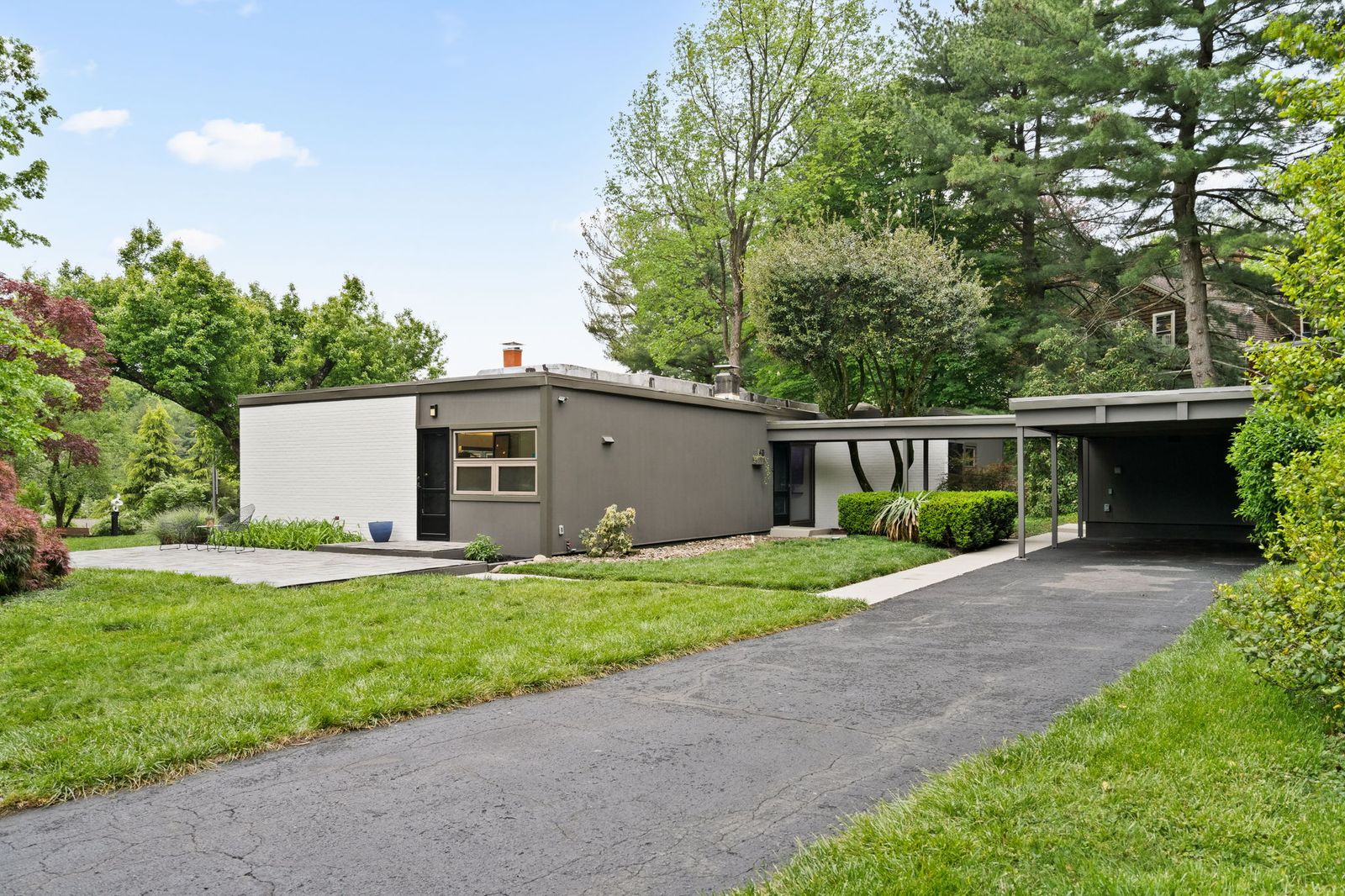 Designed by William Wallace Eschbach, this 1953 home still has many of its original details—including its kitchen, bathrooms, and even the landscaping.
