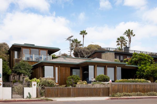 <span style="font-family: Theinhardt, -apple-system, BlinkMacSystemFont, "Segoe UI", Roboto, Oxygen-Sans, Ubuntu, Cantarell, "Helvetica Neue", sans-serif;">Thomas C. Kravis tapped noted architect Kendrick Bangs Kellogg to lead a significant renovation between 1976 and 1987.</span>