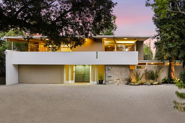 William E. Blurock’s architecture firm contributed to a number of landmark modernist civic and educational buildings around the word.