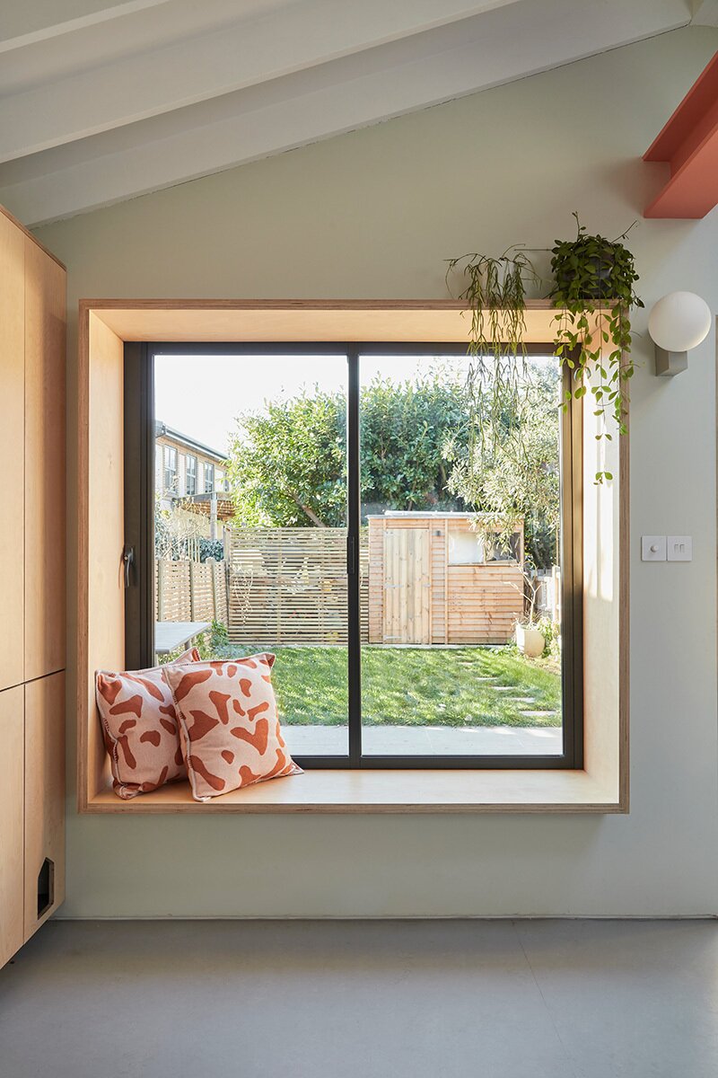 Photo 5 of 7 in Park Side House by Studio Fabbri - Dwell