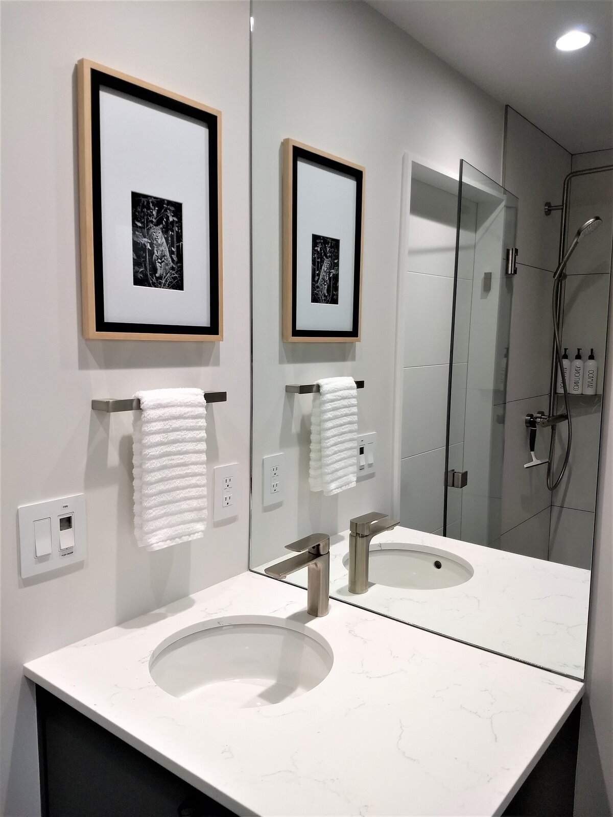 Photo 8 of 30 in ADU 208 by Janis Maclean Dwell