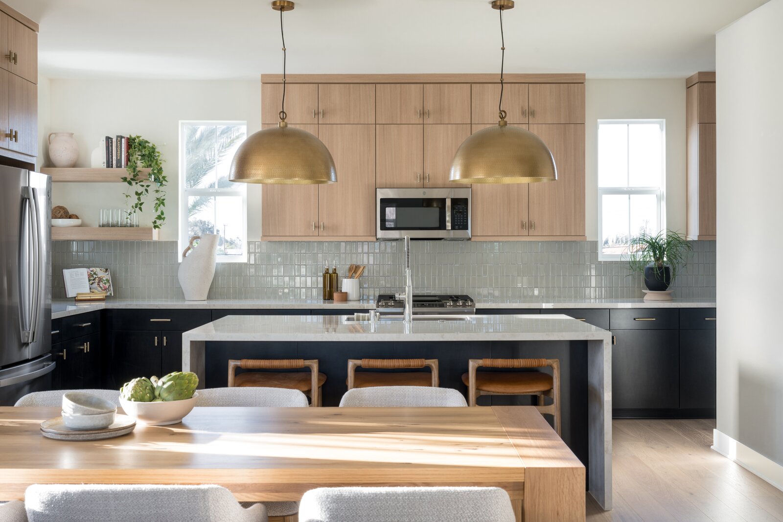 Photo 1 of 33 in Project Old Town Charm by Jubilee Interiors - Dwell