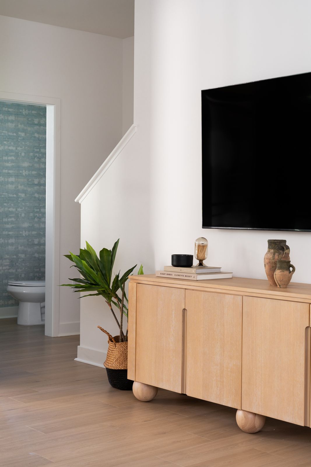 Photo 11 of 20 in Ode to Blue by Jubilee Interiors - Dwell