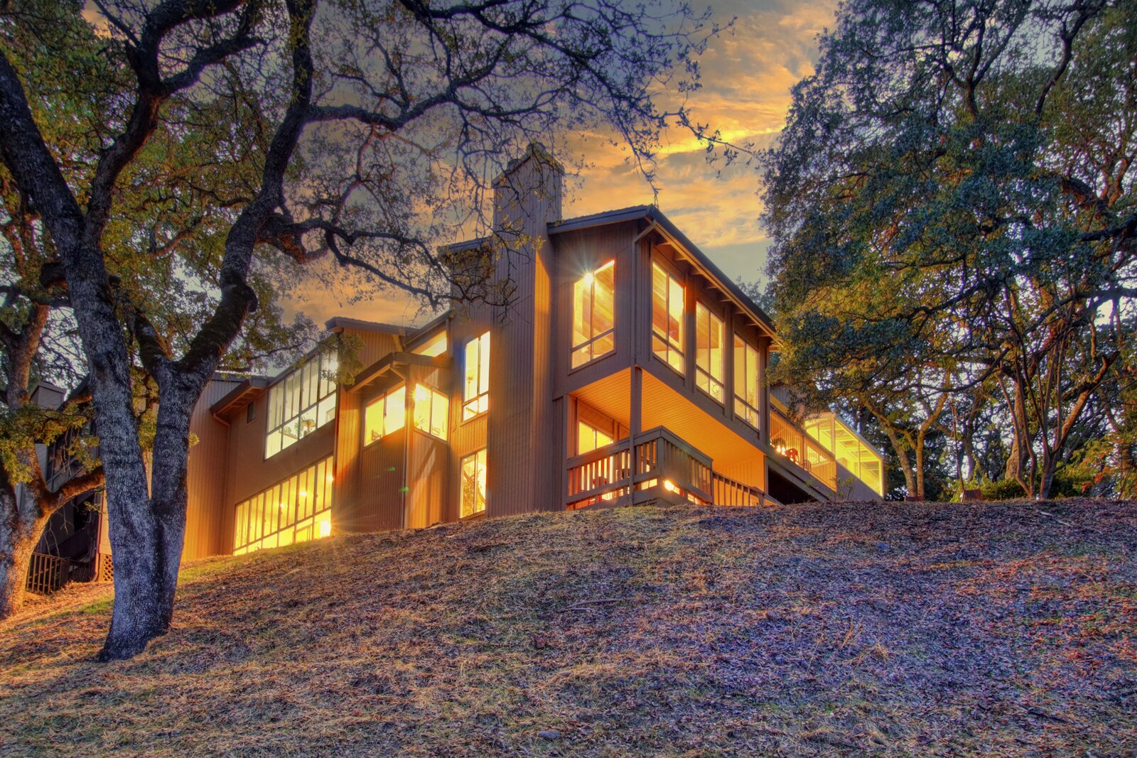 Photo 2 of 16 in The AKS Equities House by Gary Khera Dwell