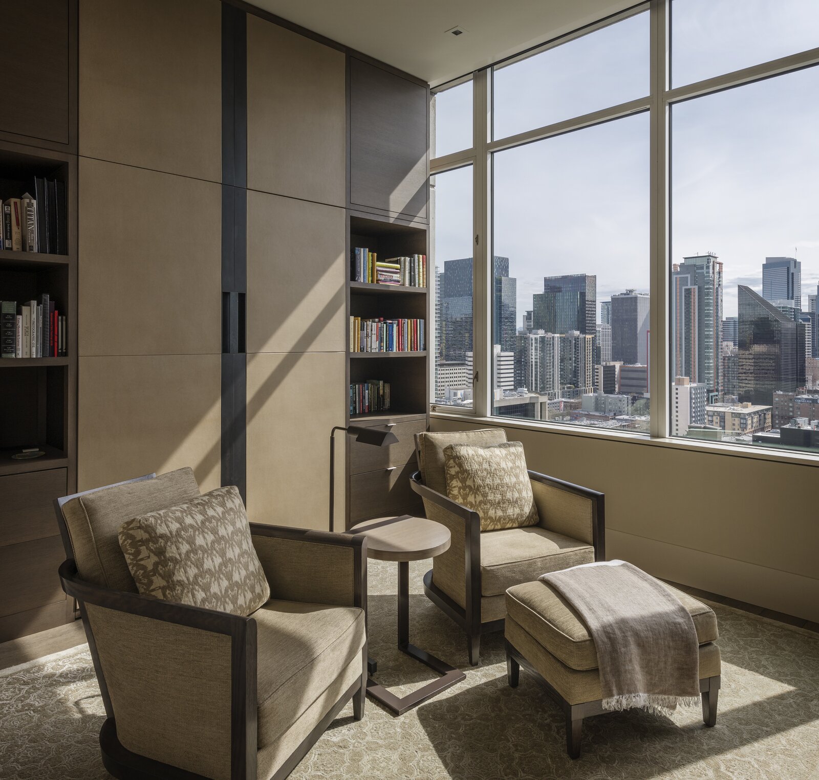 Photo 7 of 13 in Seattle Penthouse by Kor Architects - Dwell