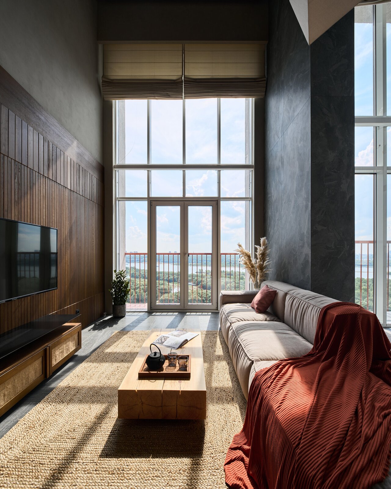 Photo 8 of 18 in A duplex with terraces and a river view by Brusnika ...