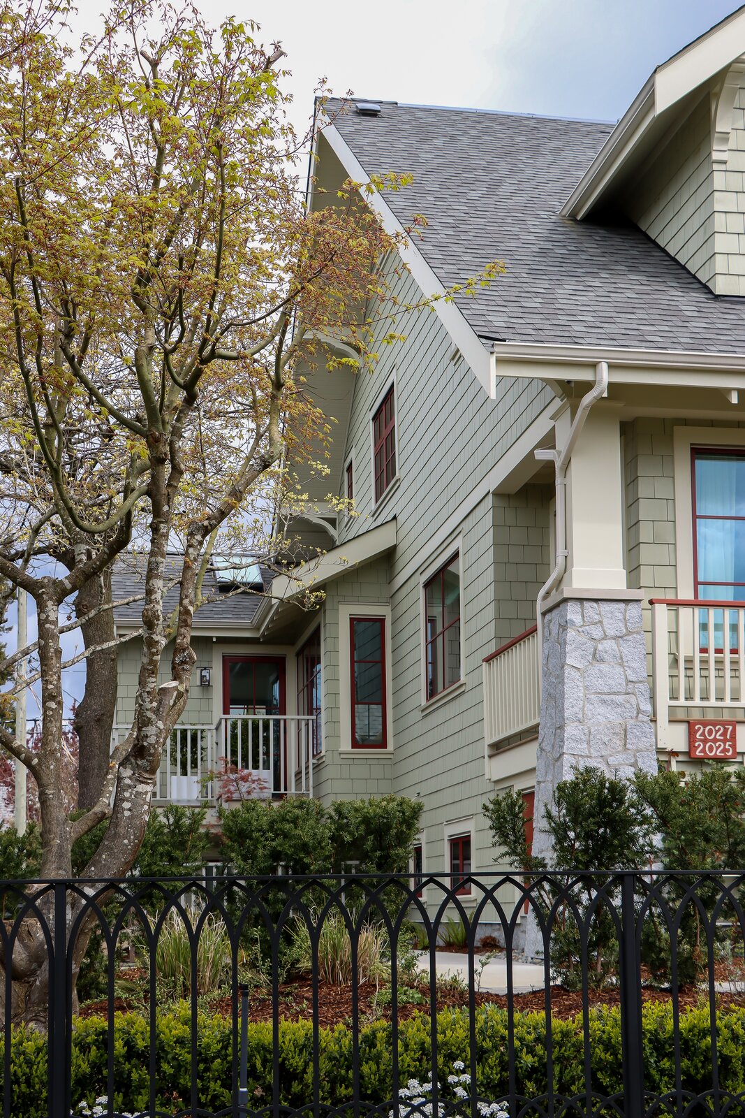 Vancouver BC Craftsman Corner A Home Built By Hand (6 Photos) Dwell