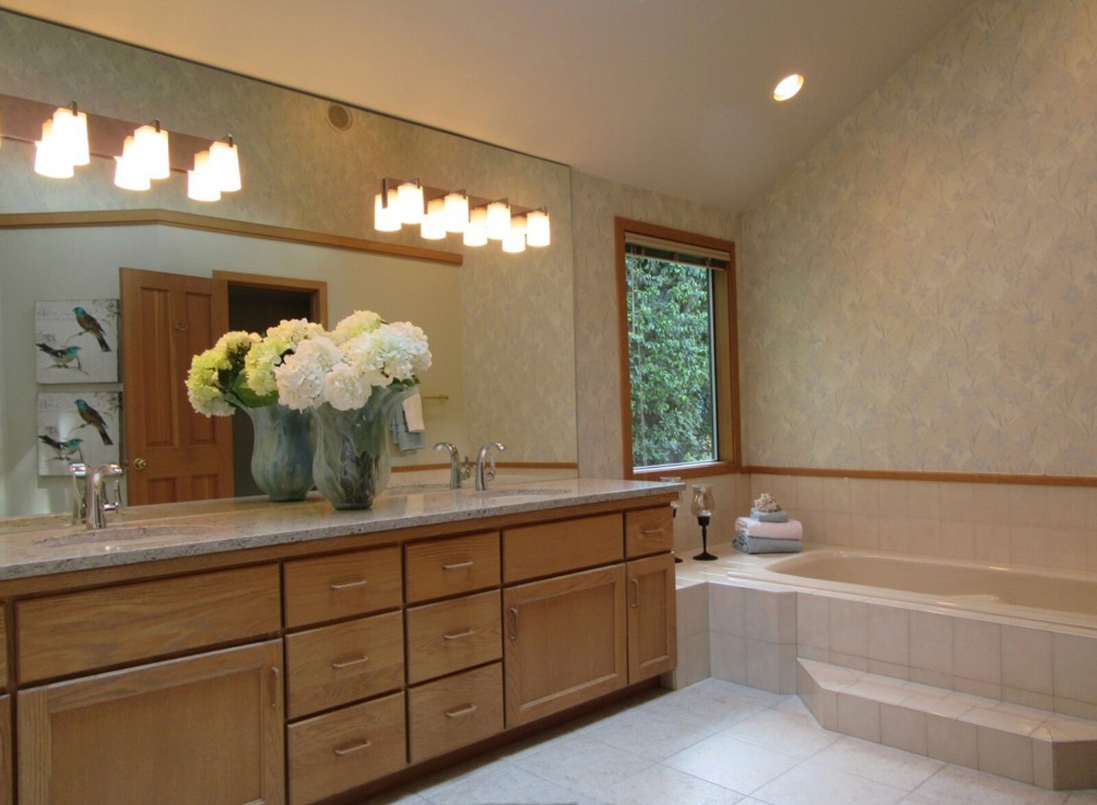 Photo 15 of 25 in Before & After: A Big Stair Moment Steps Up a ’90s ...