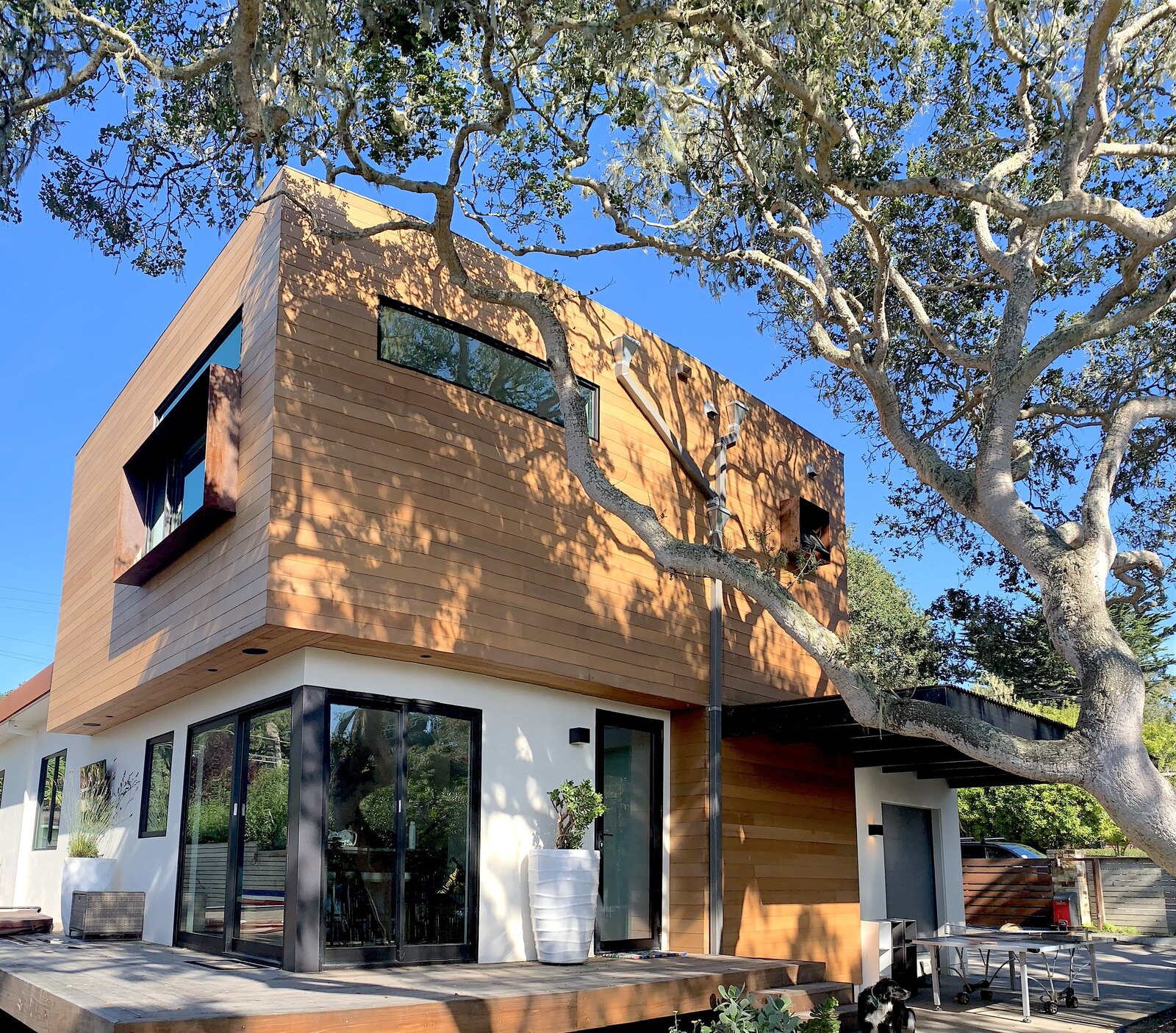 Photo 3 of 11 in Pacific Grove Modern by Jeff Barrett Studio Dwell