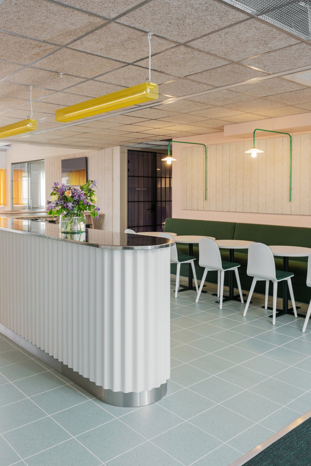 Photo 9 of 15 in The Dream Factory by Julia Lorenz Dwell