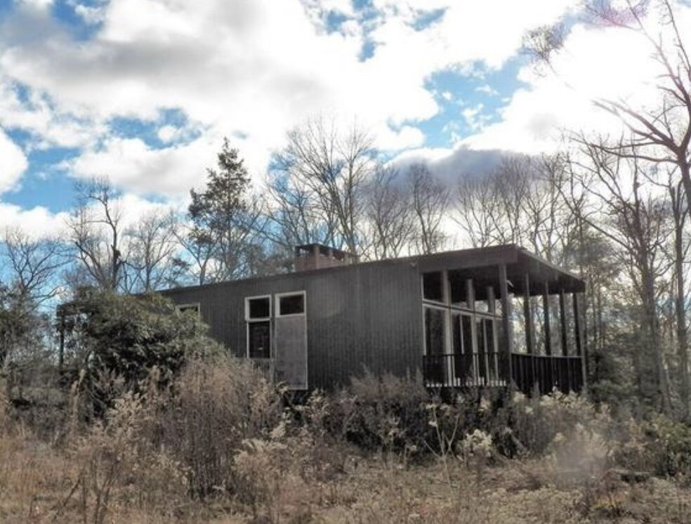 Photo 18 of 36 in Mid Century Home in Litchfield County CT by Sara