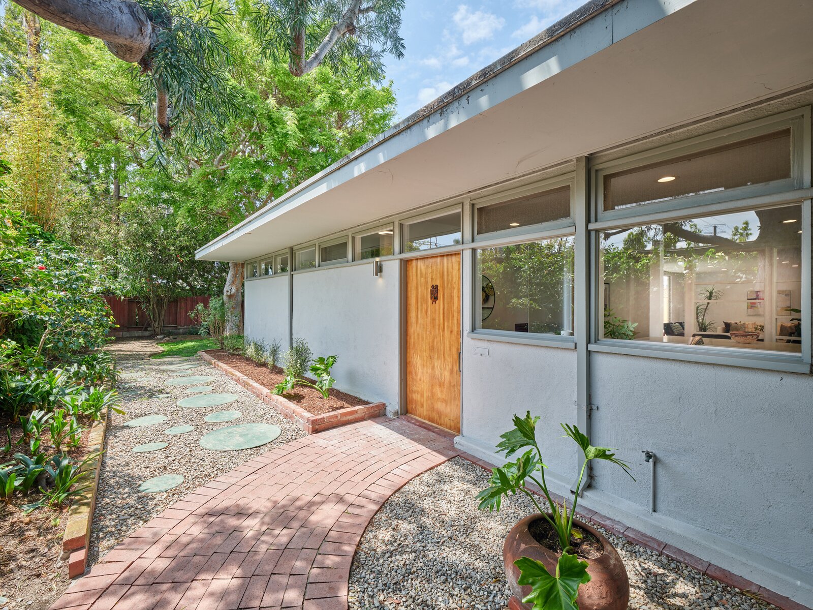 Gregory Ain, 1948 Mar Vista Tract (11 Photos) - Dwell