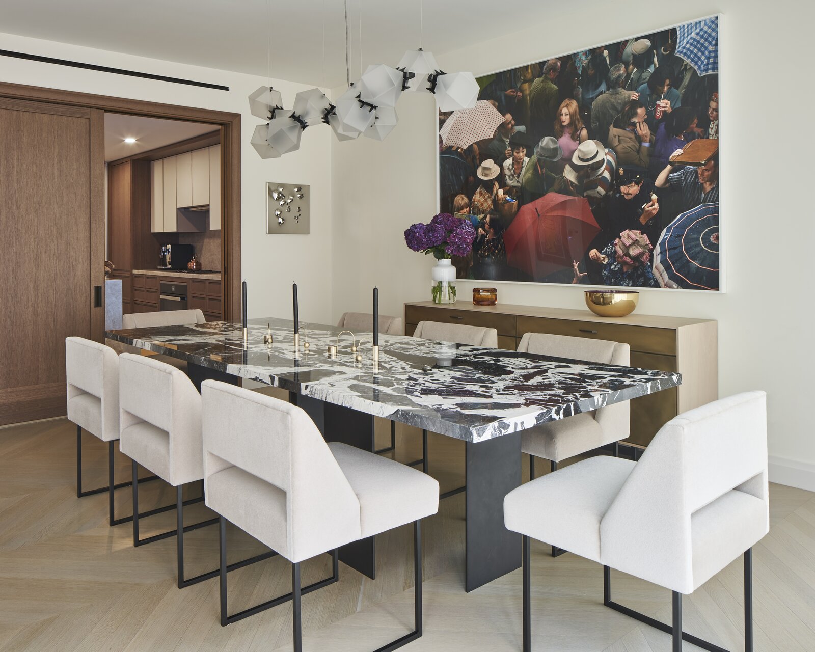 Photo 7 of 12 in Chelsea Residence by Vanessa Rome Interiors by ...