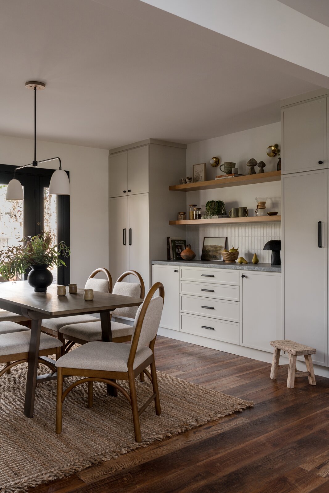 Photo 8 of 34 in Hilltop Haven by Terramar Interiors - Dwell