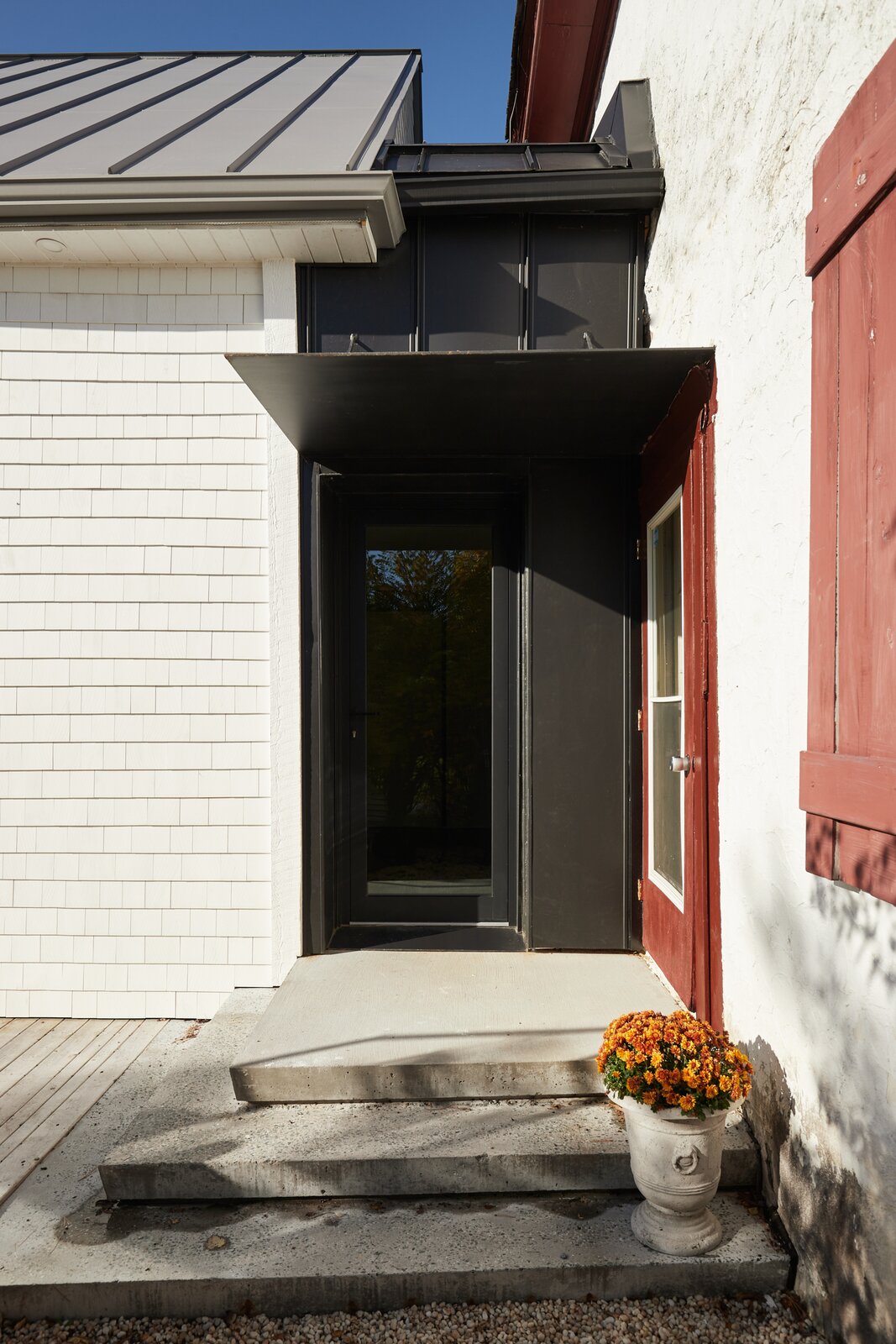 Photo 7 Of 20 In The Denison House By Olivier Lapierre Dwell Photo 7 Of 20 In The Denison House By Olivier Lapierre Dwell