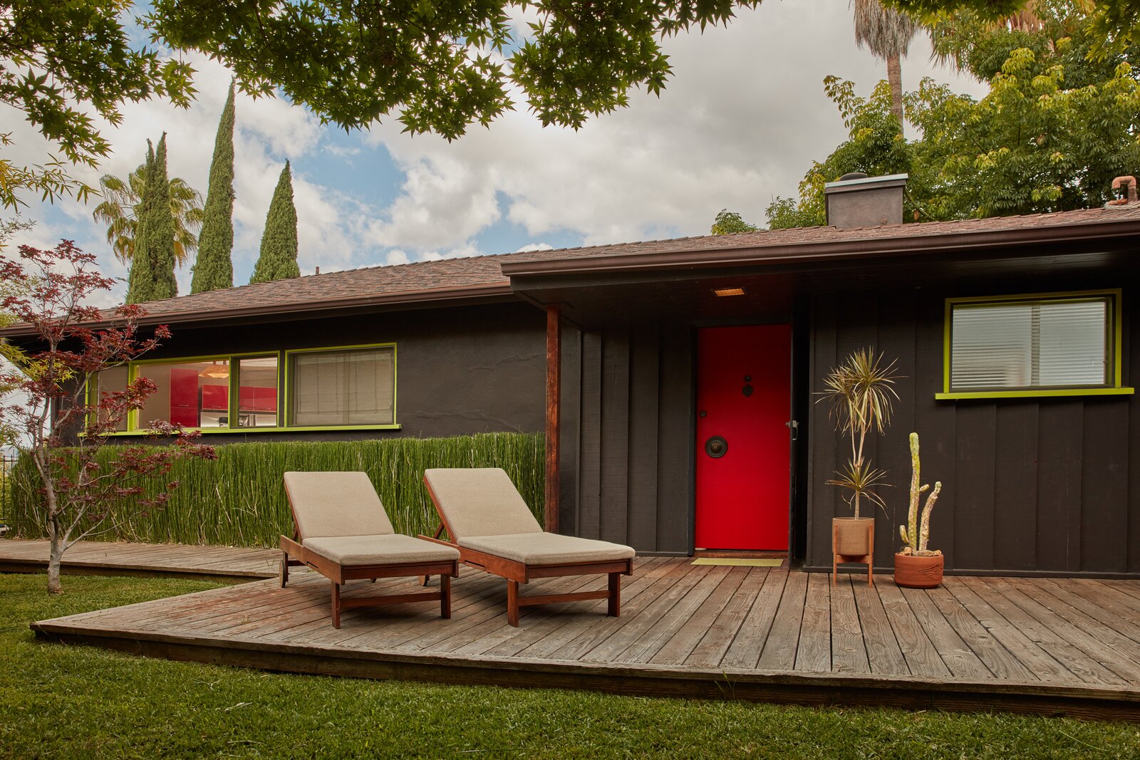 Photo 1 of 10 in Reggie Watts Ranch by Jared Frank Studio Dwell