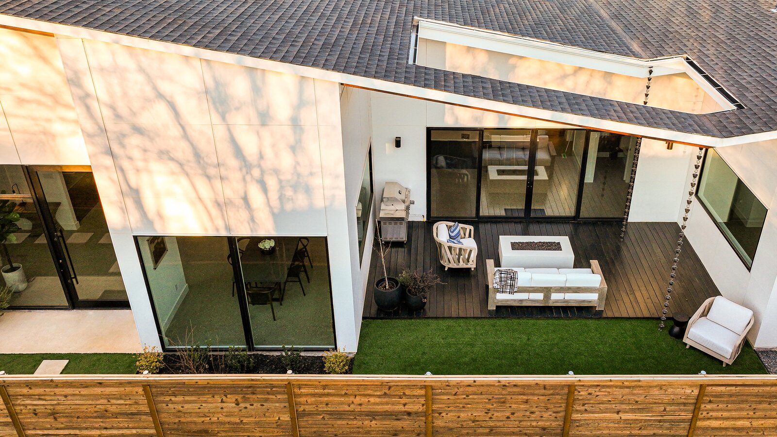 Photo 20 of 39 in Homes in Little Forest Hills by F+E Design Architects