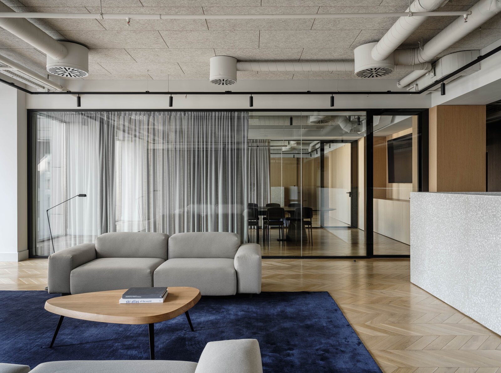 Photo 11 of 15 in Kovalska Group head office in Kyiv, Ukraine by Matviy ...