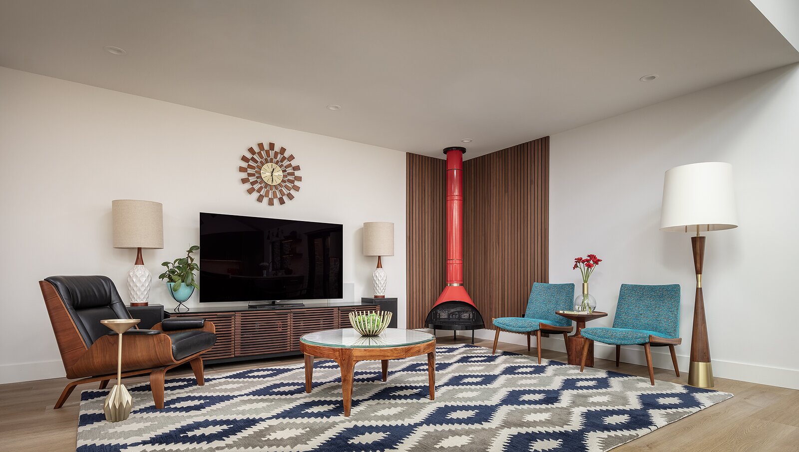 Photo 13 of 30 in Midcentury Lafayette by Alina Druga Interiors - Dwell