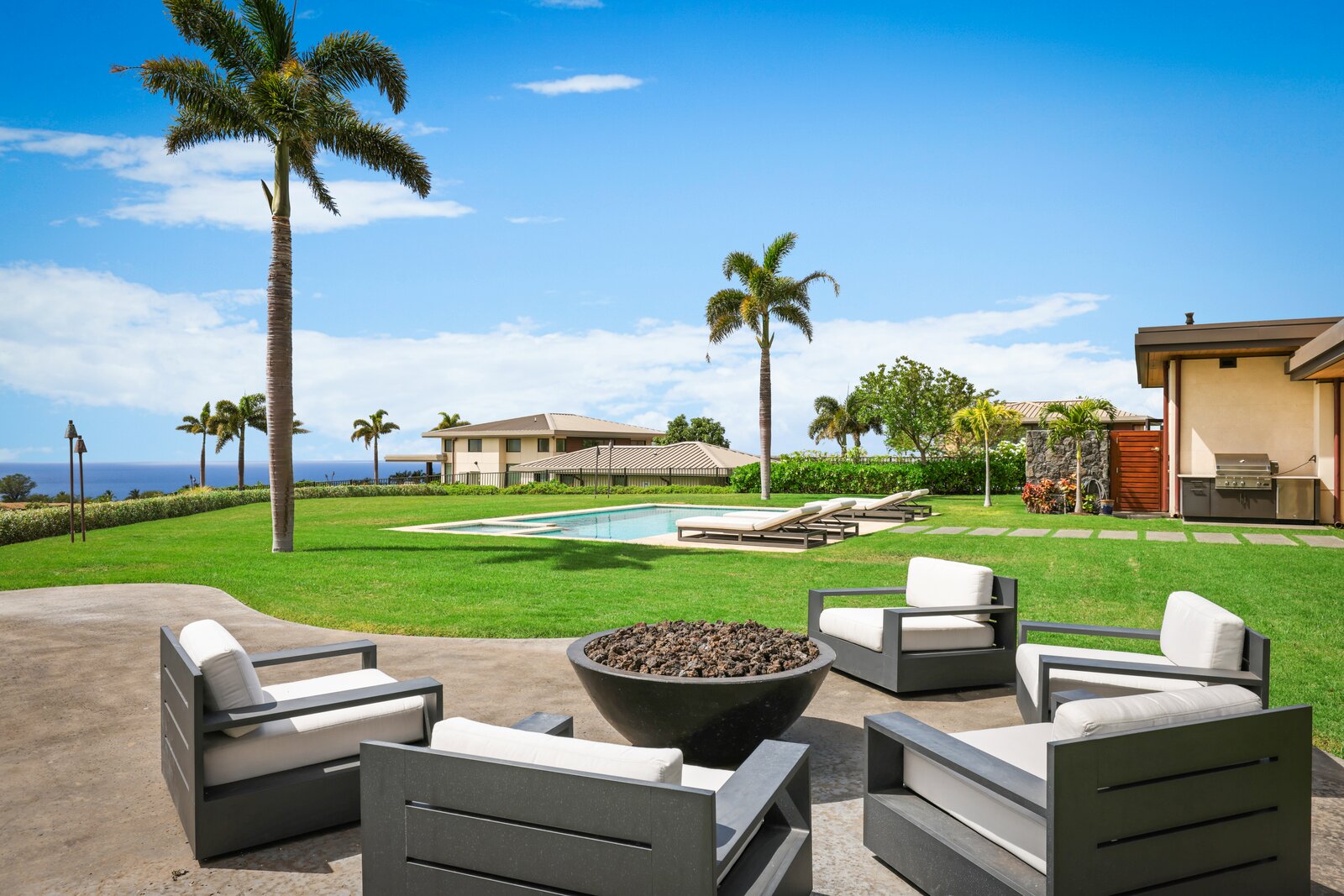 Photo 6 of 8 in Experience Paradise Luxury Living at the New Hapuna