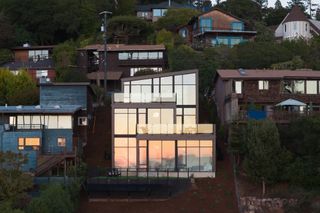You Can See the Golden Gate Bridge From This $3.5M Home in the Berkeley Hills