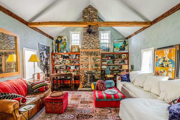 When home to Bearsville Records, the property saw the likes of Ozzy Osbourne, Todd Rundgren, Meat Loaf, R.E.M., Jeff Buckley, Dave Matthews Band, Phish, and more.