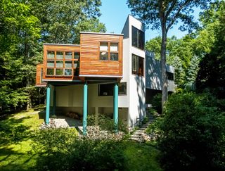 In Connecticut, a ’70s Home Set High in the Treetops Asks $1.6M