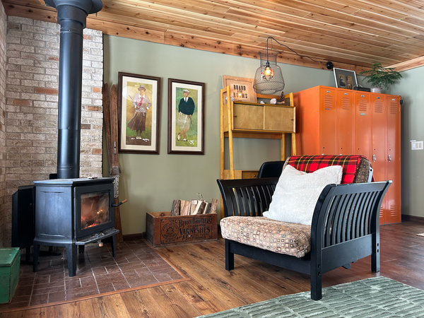 Three woodburning fireplaces are spread throughout the home.