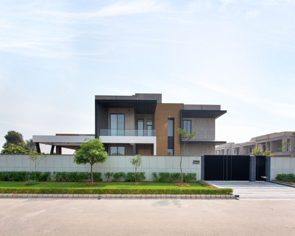 Photo 3 of 11 in Jindal's Residence by Smart Arch Studio - Dwell