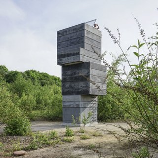 A Modern Dark Tower - Photo 5 of 5 - #concrete<span> <a href="/discover/tower">#tower</a></span><span> <a href="/discover/moderntower">#moderntower</a></span><span> <a href="/discover/sauna">#sauna</a></span><br>#modulorbeat<span> <a href="/discover/exterior">#exterior</a></span>