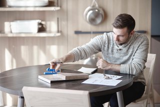 Henrybuilt’s decision to integrate a fully operational test kitchen into their workshop environment, has created a platform for their employees to find daily inspiration, leading to a fulfilling creative experience. They’ve also done the same for companies including Warner Music Group, Talbots, Steelcase, Value Act Capital, and FiftyThree.