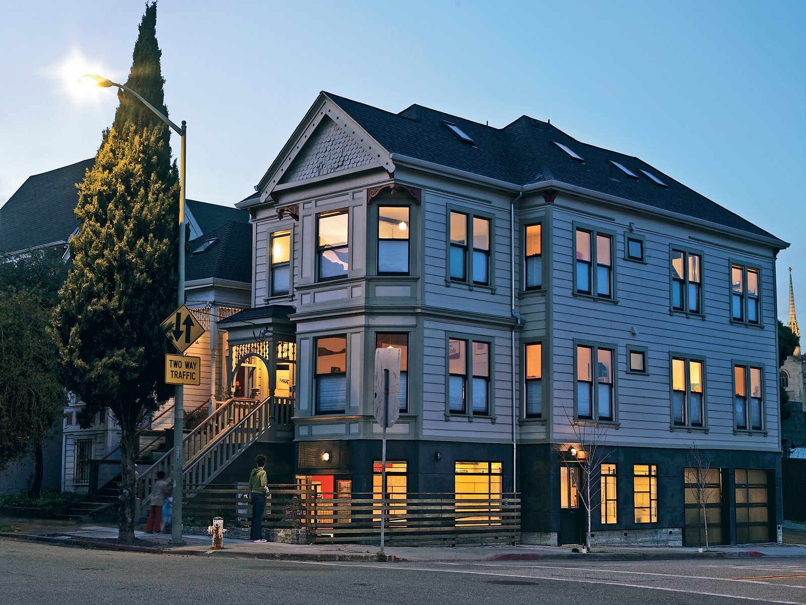 Modern Victorian House Preservation in Oakland - Dwell Modern Victorian House Preservation in Oakland - Dwell