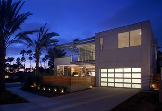 Green Home in La Jolla Blends Indoors and Outdoors - Photo 4 of 7 -