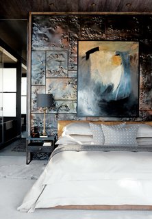 A Sophisticated Penthouse in Cape Town - Photo 3 of 6 -