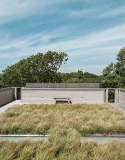 An Unconventional Prefab on Fishers Island - Photo 3 of 11 -