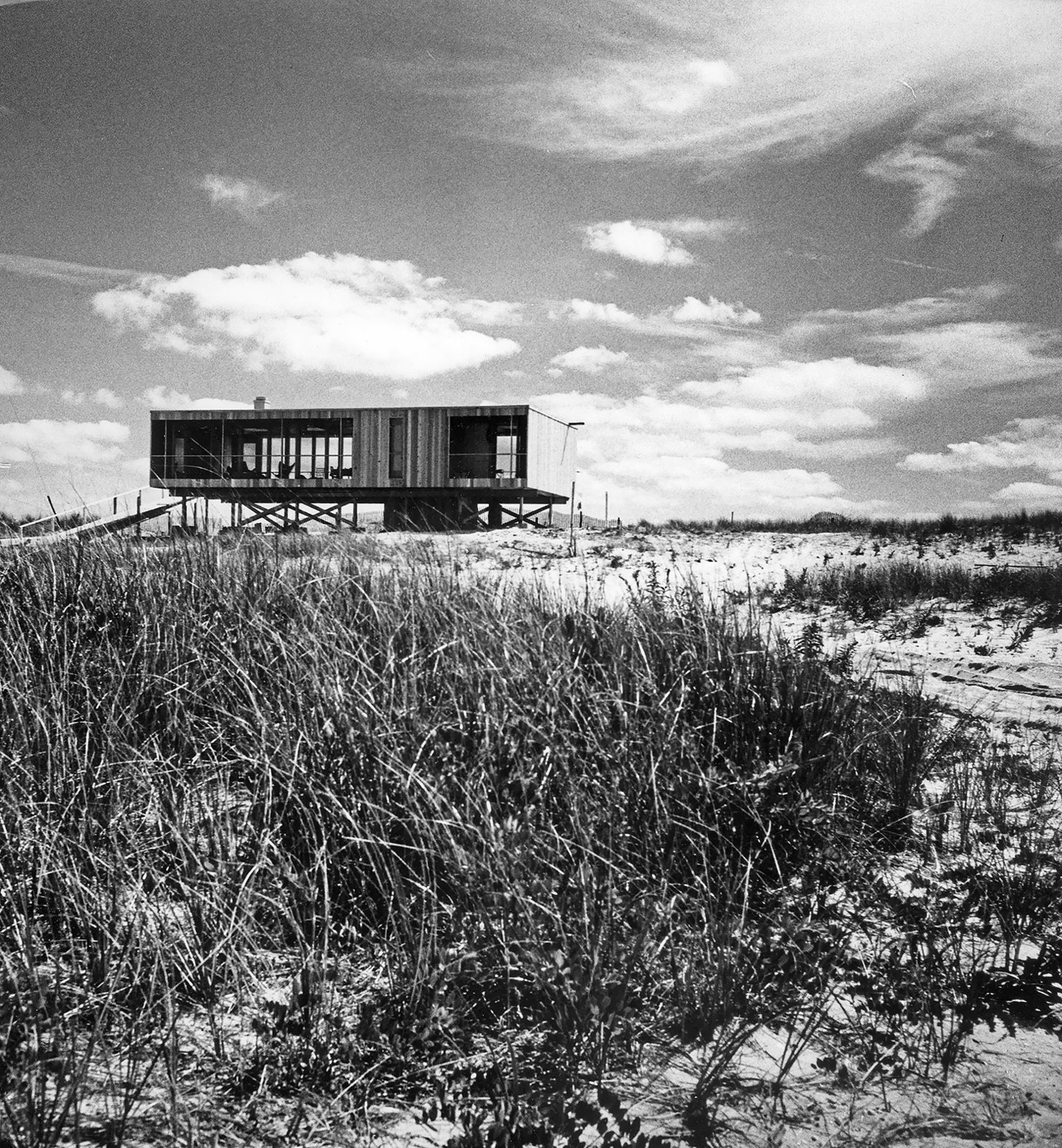 A Look at Richard Meier's Iconic Lambert House