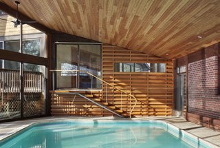 One of the biggest challenges of designing around an indoor pool was managing the humidity, especially with a sloping Douglas fir ceiling. Moser explains that by using a retractable pool cover it helps manage humidity levels. While in the winter there is low humidity, a little actually prevents the wood from drying out.