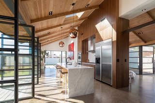 Amazing House is Half Historic and Half Modern - Photo 5 of 11 -