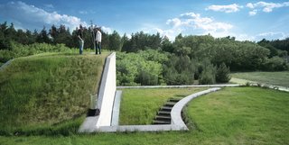 Architect Konieczny lifted the existing ground and wrapped it around the roof and exterior rooftop staircase, essentially making all floors "ground" level.