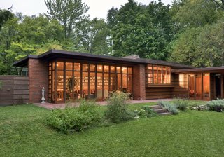 What You Need to Know About Frank Lloyd Wright's Usonian Homes