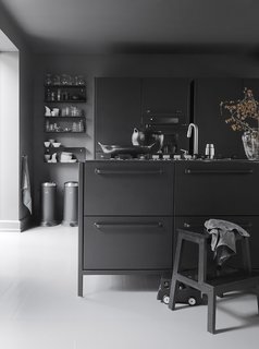 Black, White, and Gray All Over: Monochromatic Copenhagen Townhouse - Photo 4 of 12 -