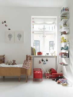 Black, White, and Gray All Over: Monochromatic Copenhagen Townhouse - Photo 6 of 12 -