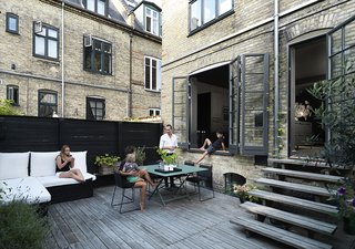 Black, White, and Gray All Over: Monochromatic Copenhagen Townhouse - Photo 12 of 12 -