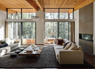A Family Ski Retreat That's a World Away from Cars - Photo 4 of 10 -