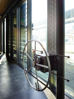 New Olson Kundig-Designed Wing Opens at Tacoma Art Museum - Photo 5 of 8 -